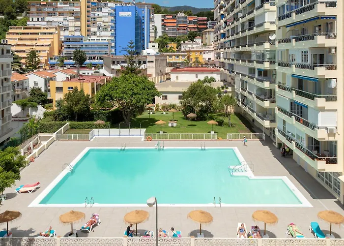 Apartamentos Nucleo Cristal